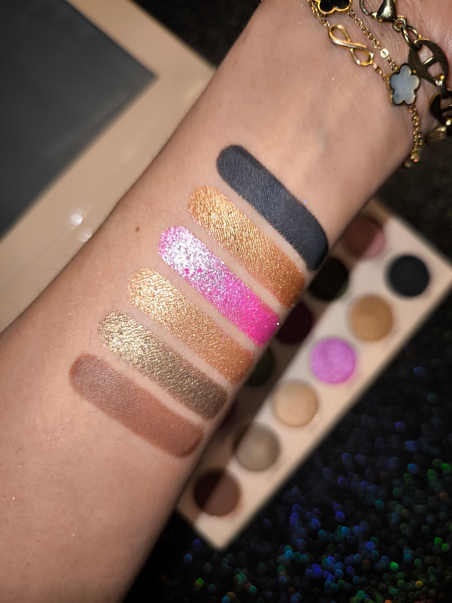 RAY OF SUN PALETTE - HELA BEAUTY