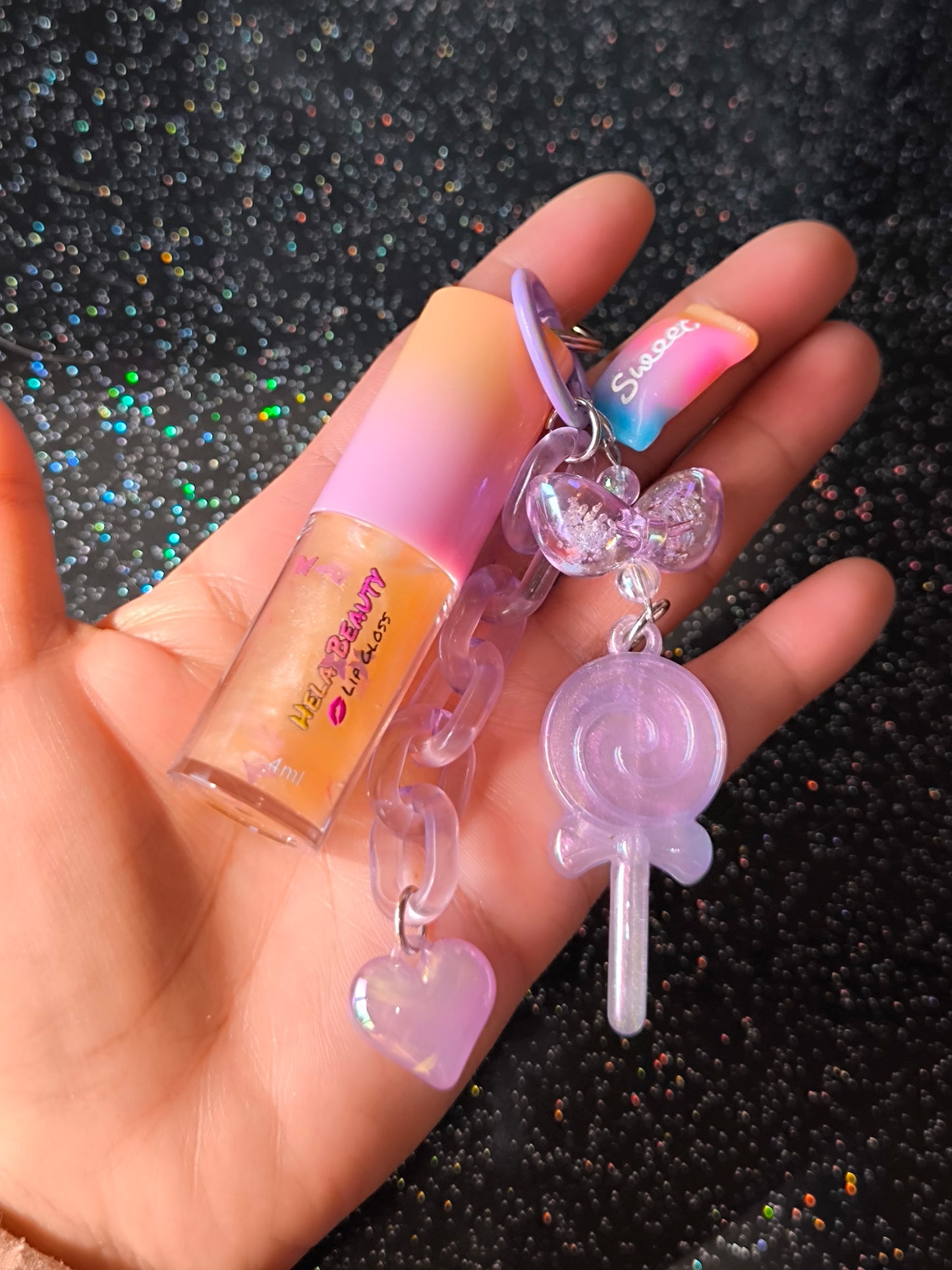 PORTE CLÉ GLOSS ORANGE & PURPLE BUTTERFLY - HELA BEAUTY