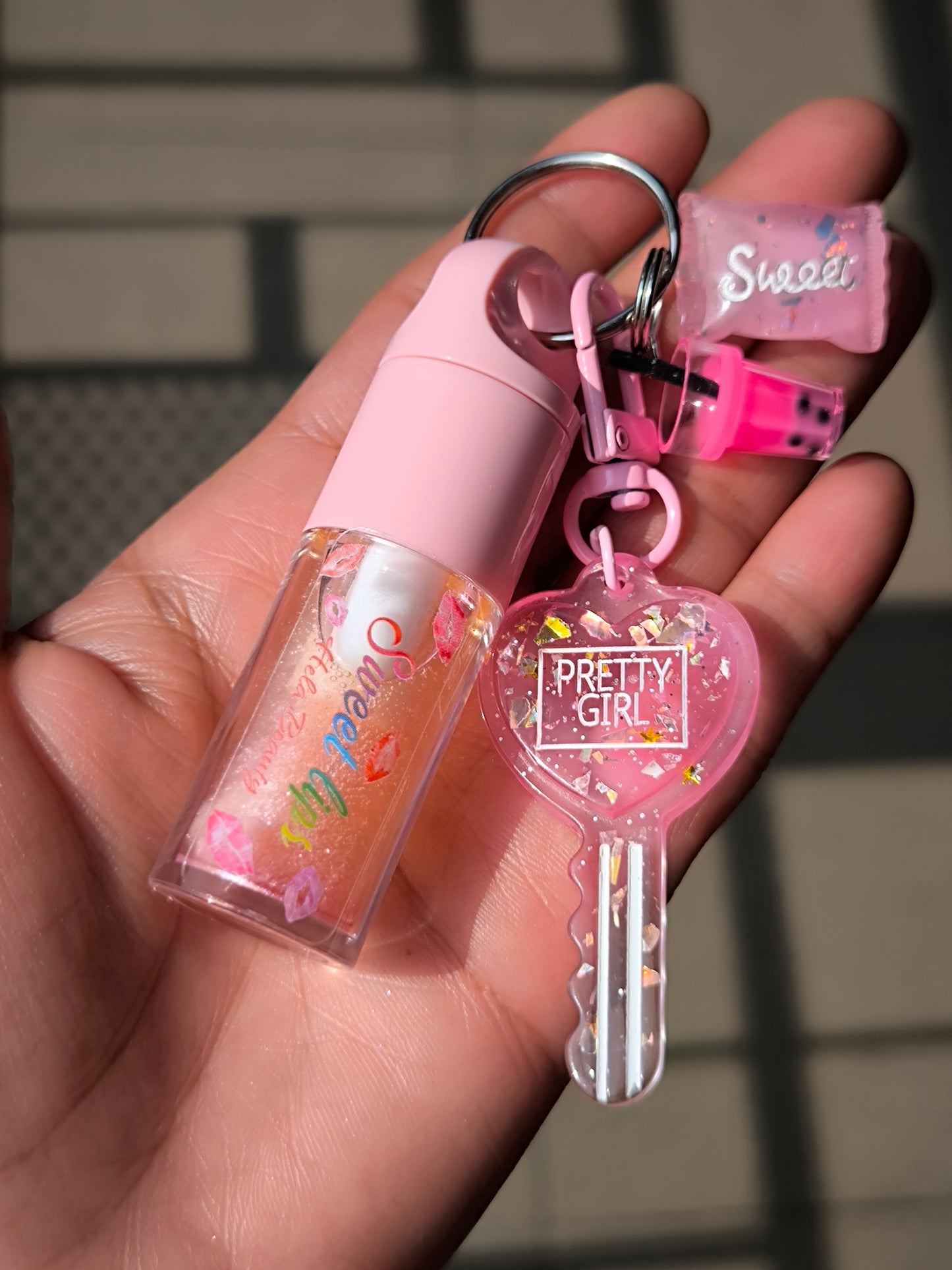 PORTE CLÉ HUILE À LÈVRES SCINTILLANTE PASTÈQUE KEYCHAIN 🍉