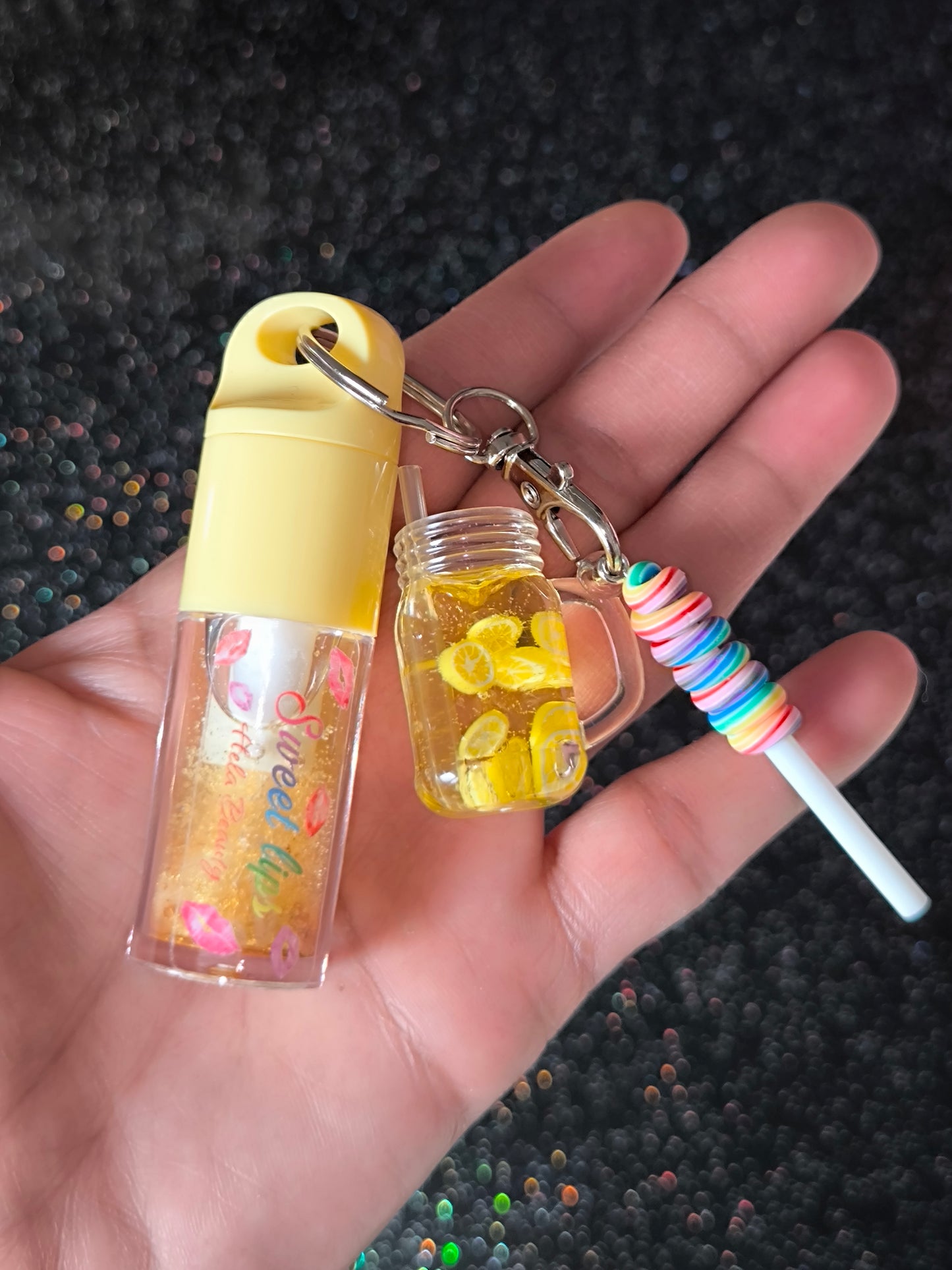 PORTE CLÉ HUILE À LÈVRES SCINTILLANTE GOLD BOISSON
