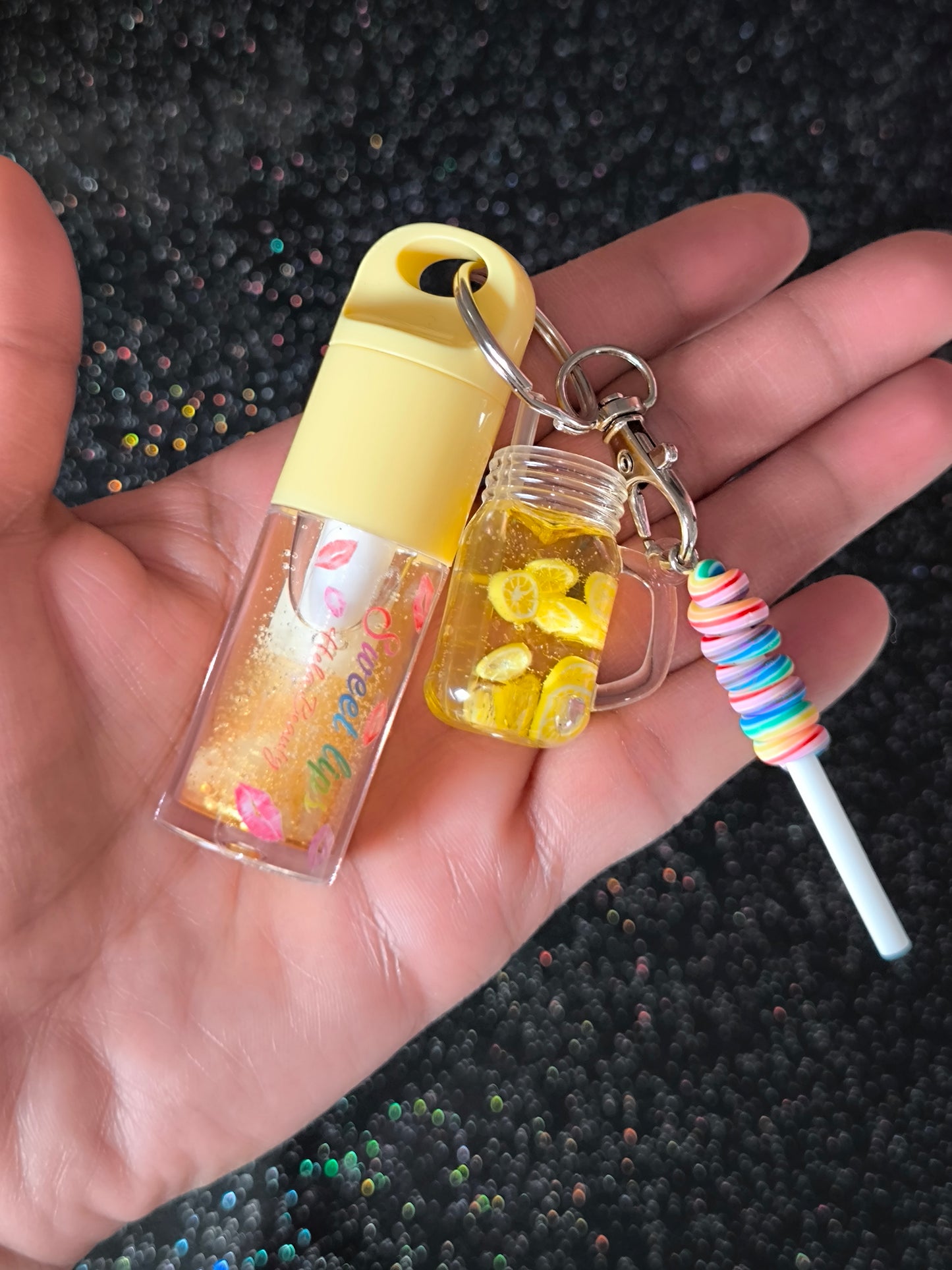 PORTE CLÉ HUILE À LÈVRES SCINTILLANTE GOLD BOISSON