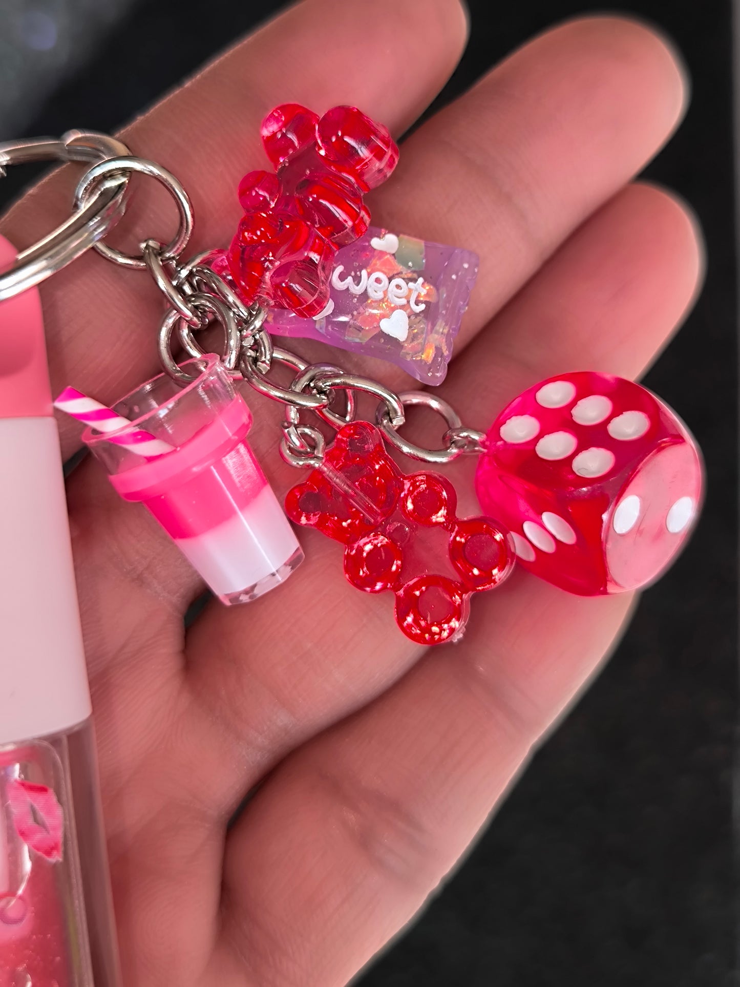 PORTE CLÉ HUILE À LÈVRES SCINTILLANTE FRAISE 🍓 (2)