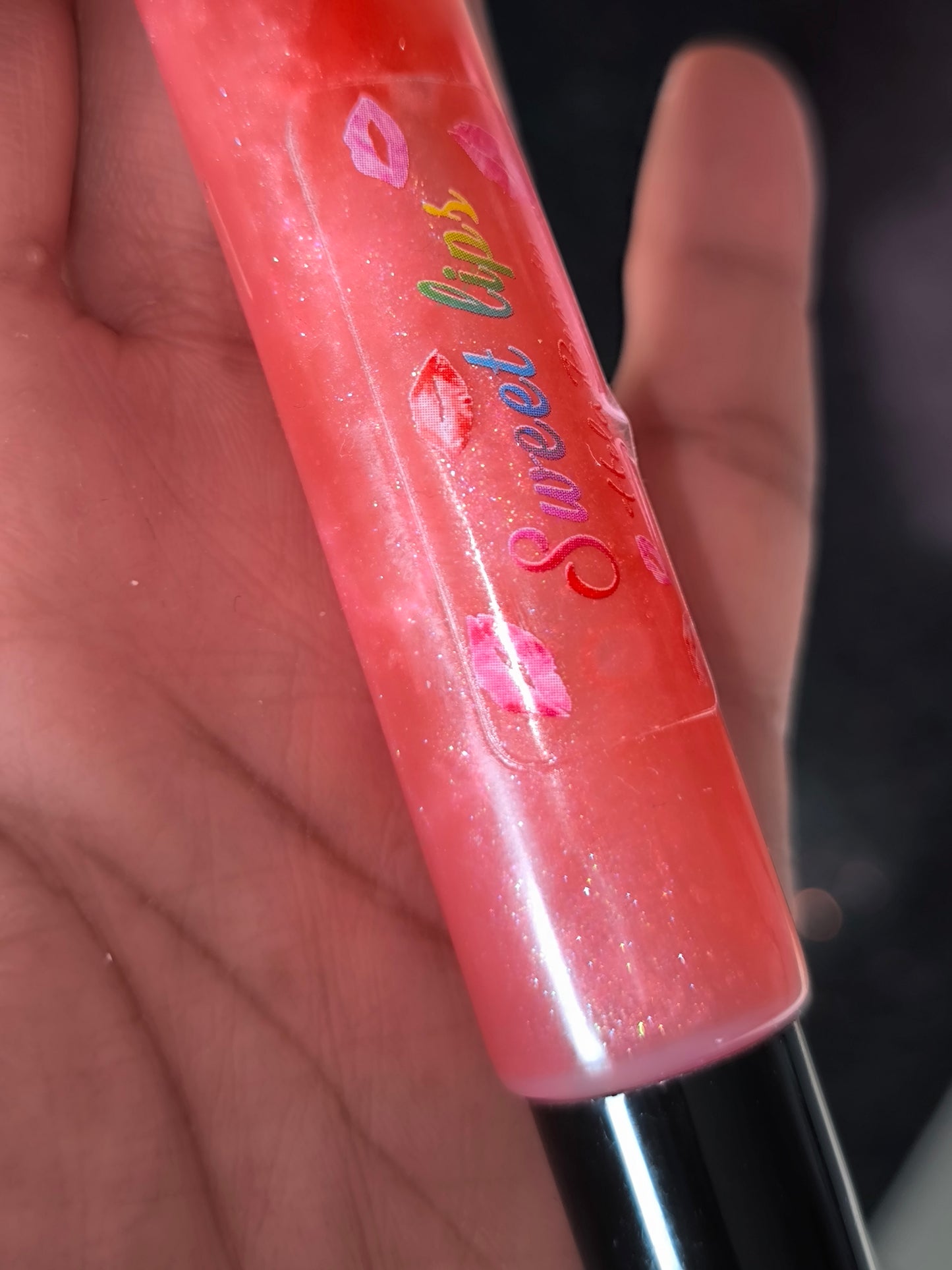 PORTE CLÉ HUILE À LÈVRES SQEEZE FRAISE🍓