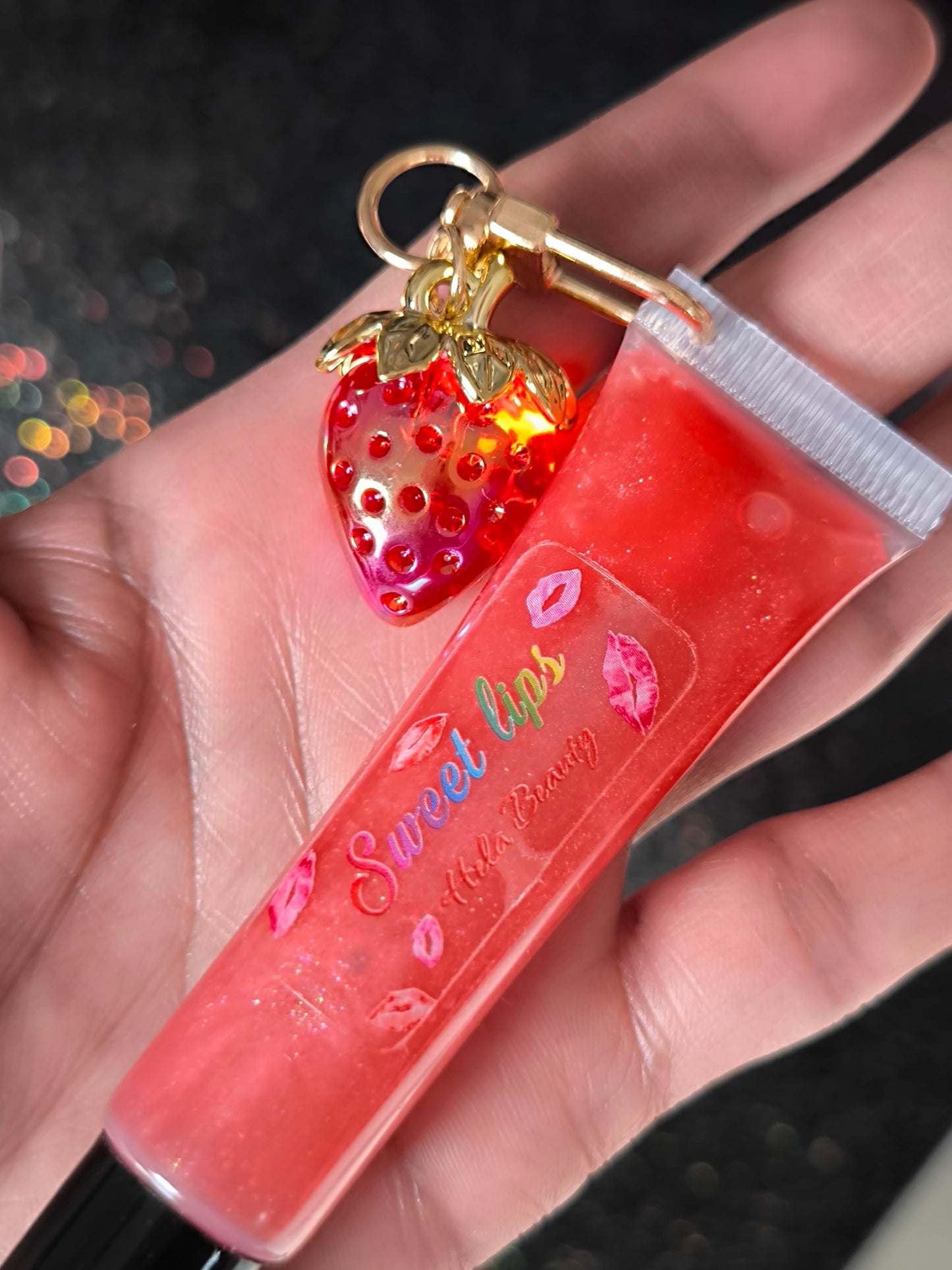 PORTE CLÉ HUILE À LÈVRES SQEEZE FRAISE🍓