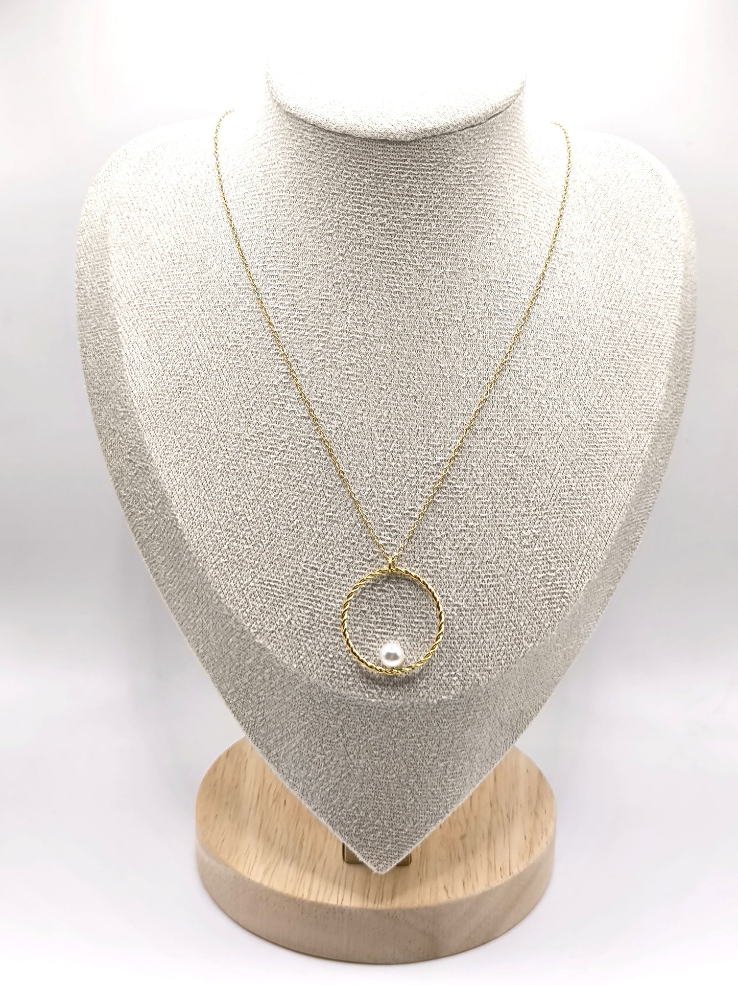 COLLIER JENNA
