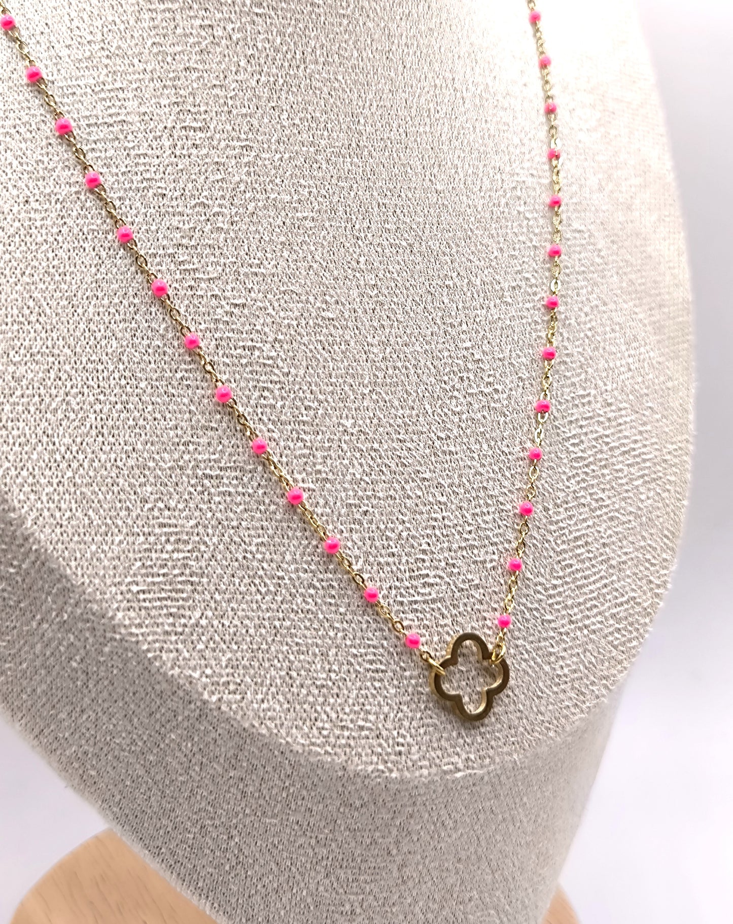 COLLIER PERLA TREFLE FUSHIA GOLD