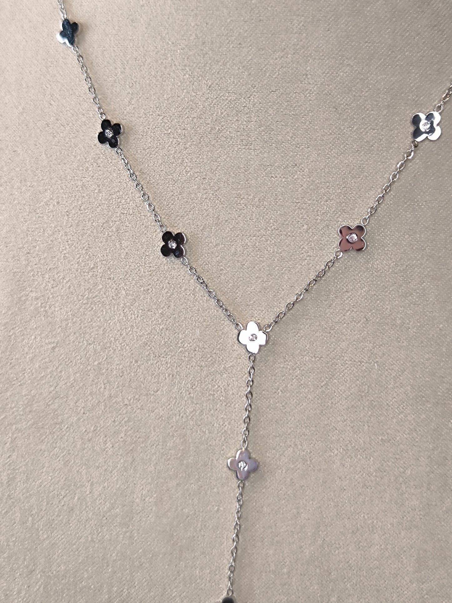 COLLIER ROSIE SILVER