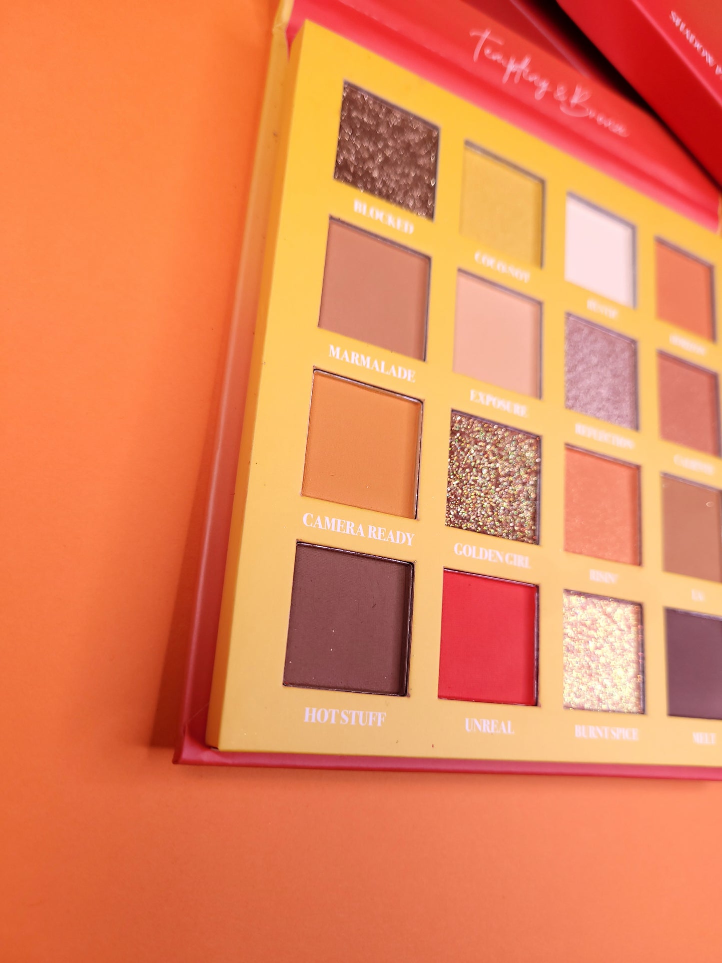 Palette Tempting and Bronze