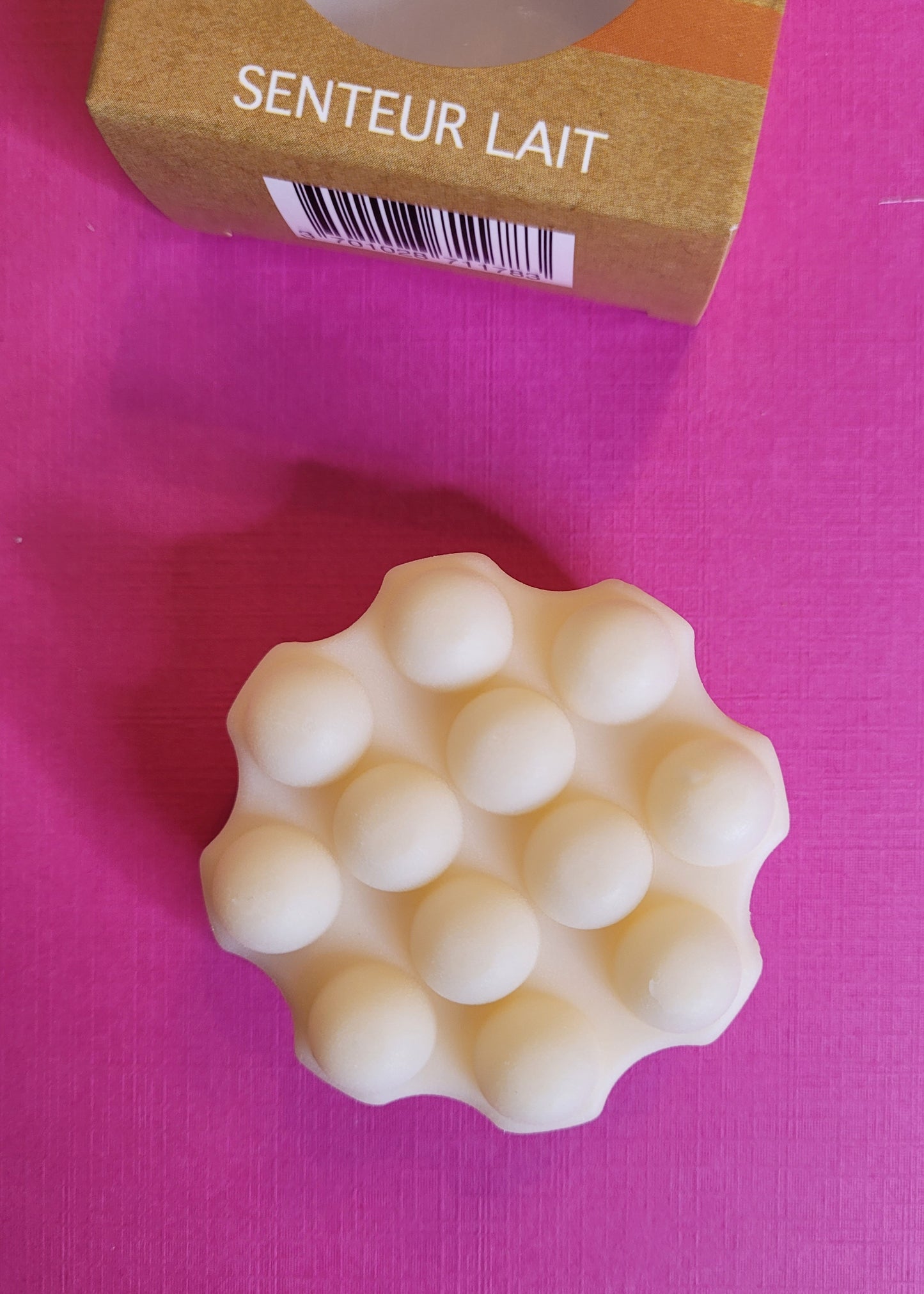 Shampoing solide avec picots -lait d'anesse-cheveux normaux