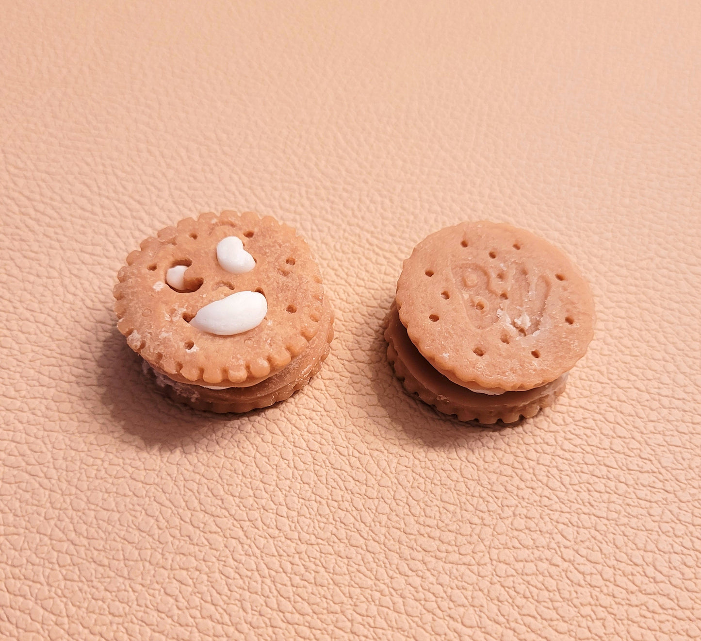 Fondants parfumés coeur/ macaron/ biscuit