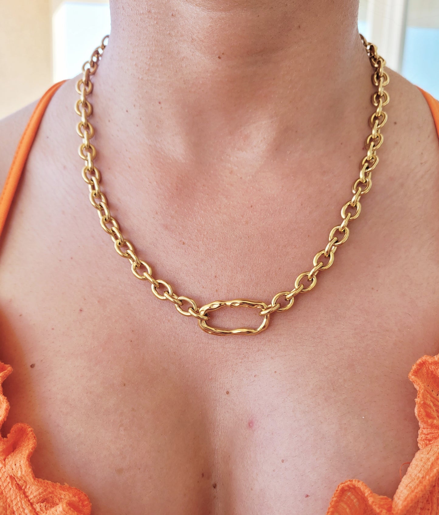 COLLIER QUEEN GOLD